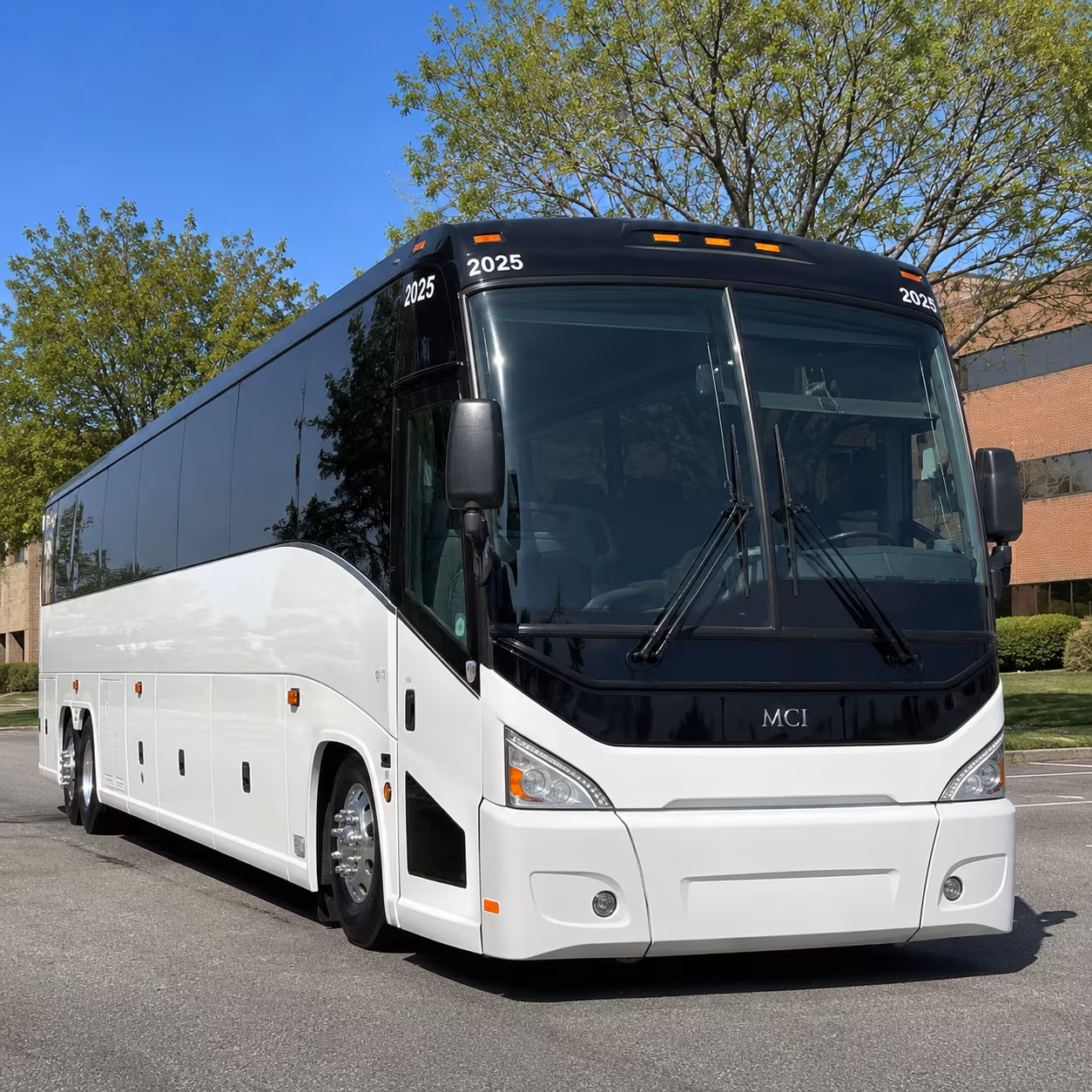 charter buses for miramar trade shows and industry events at the hard rock