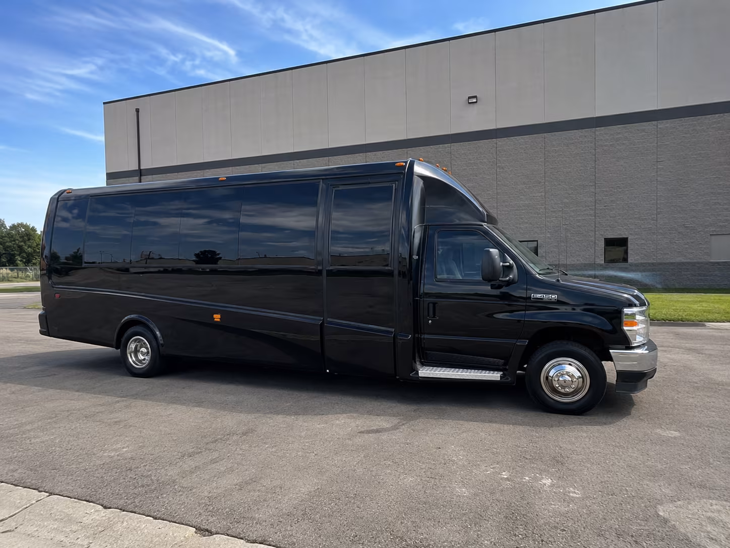 employee shuttle buses for miramar s corporate campuses and office parks