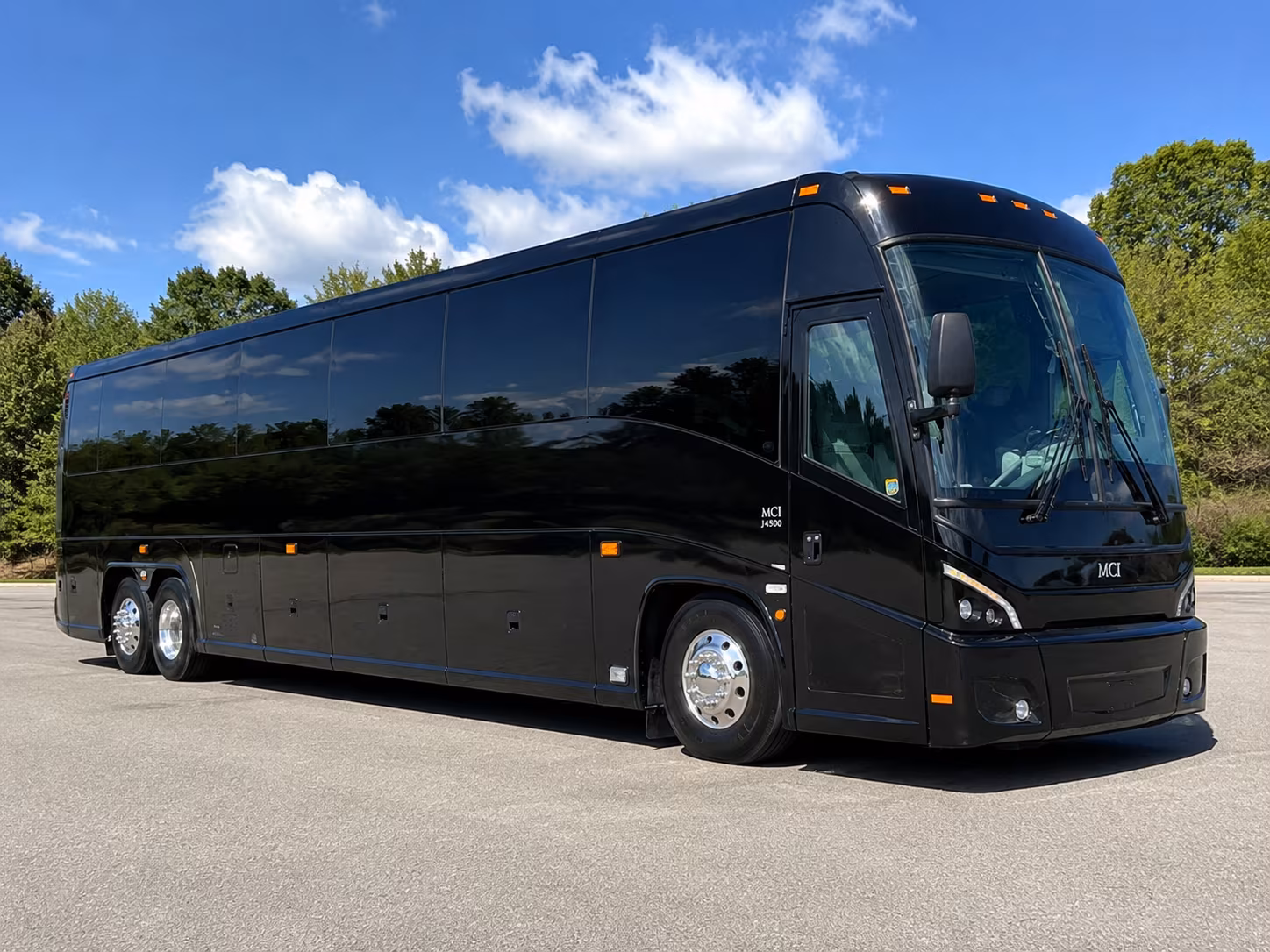 military base shuttle buses for miramar and the surrounding installations